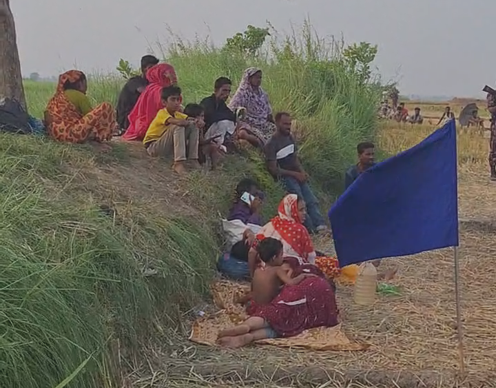 নওগাঁ সীমান্তে ১৭ জনকে পুশ ইনের চেষ্টা, কঠোর অবস্থানে বিজিবি